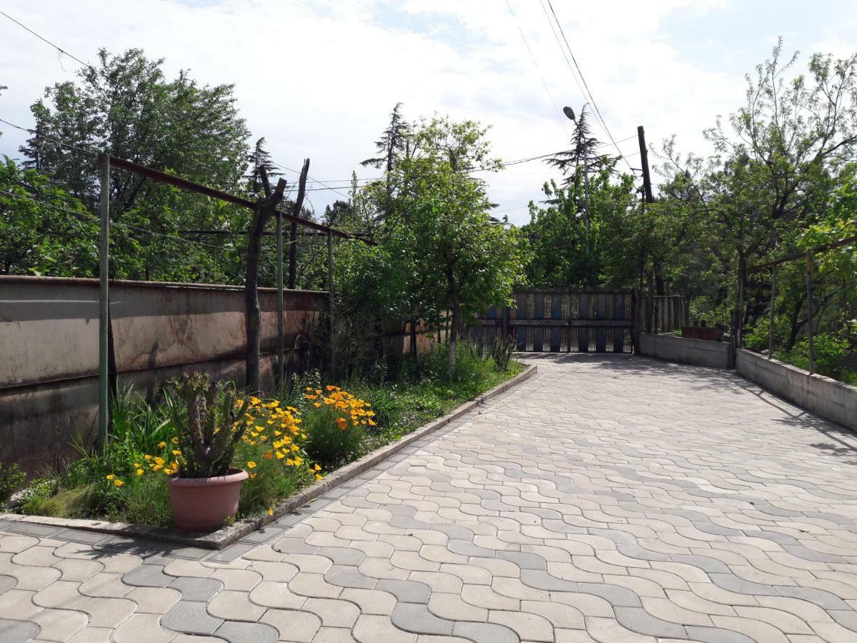 Sataplia District Hotel Kutaisi Exterior photo
